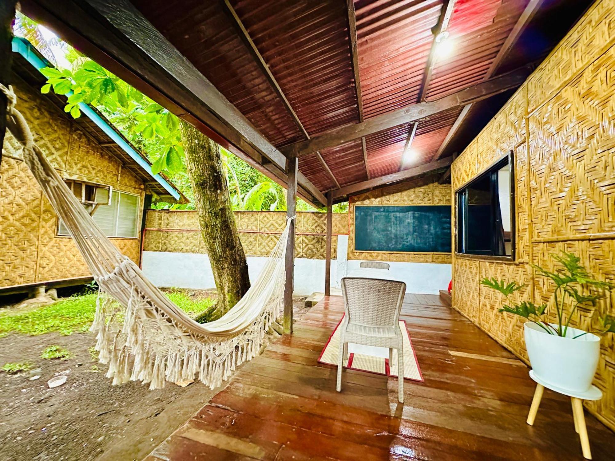 Playa Del Fuego Camiguin Beach Hostel & Resort マンバヤオ エクステリア 写真