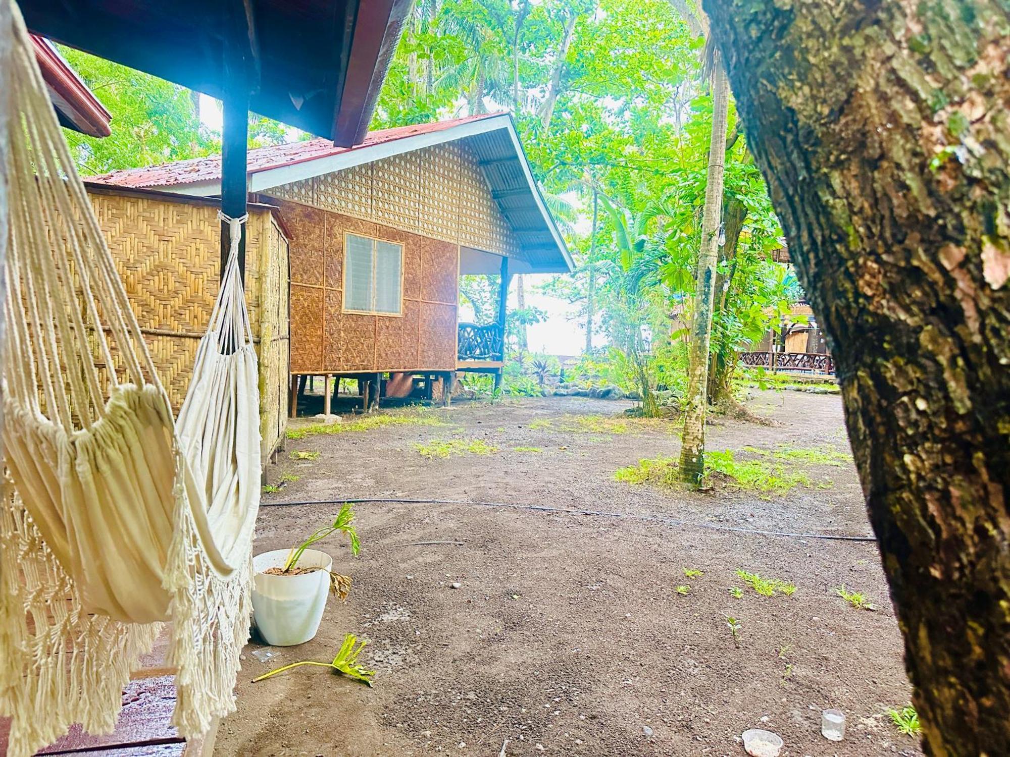 Playa Del Fuego Camiguin Beach Hostel & Resort マンバヤオ エクステリア 写真