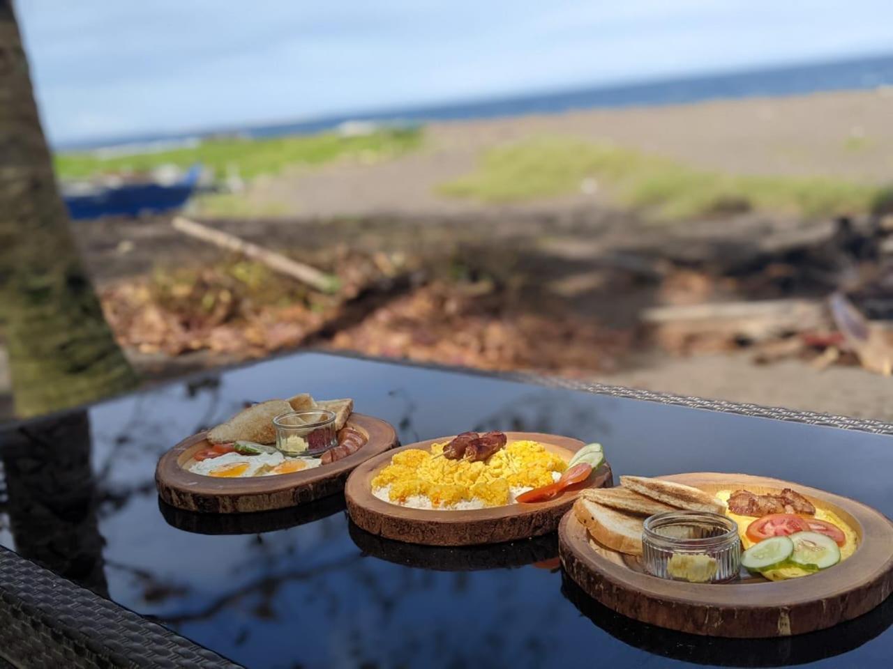 Playa Del Fuego Camiguin Beach Hostel & Resort マンバヤオ エクステリア 写真
