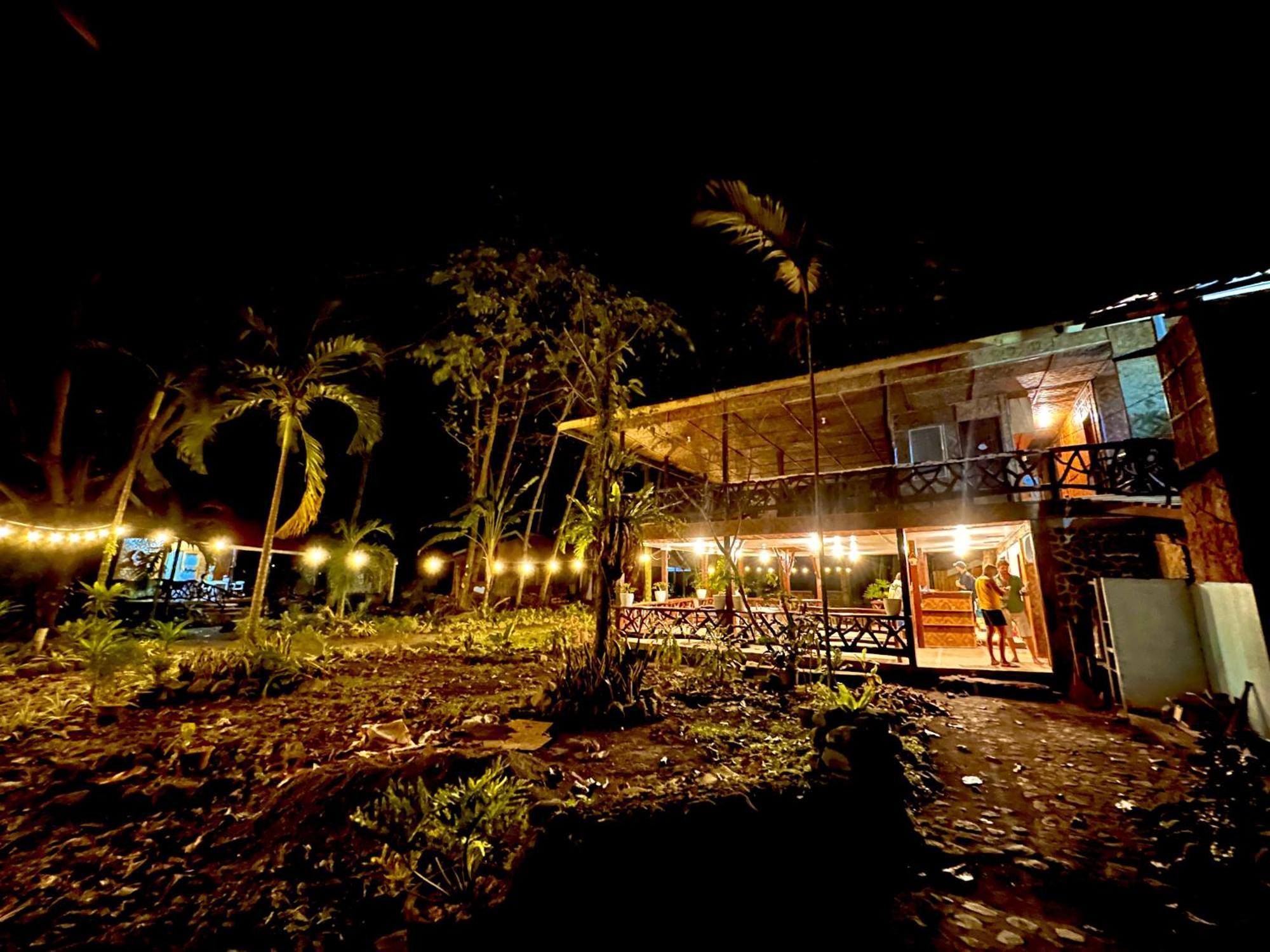 Playa Del Fuego Camiguin Beach Hostel & Resort マンバヤオ エクステリア 写真