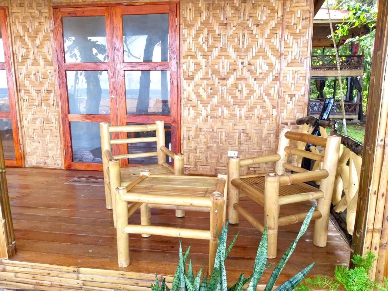 Playa Del Fuego Camiguin Beach Hostel & Resort マンバヤオ エクステリア 写真