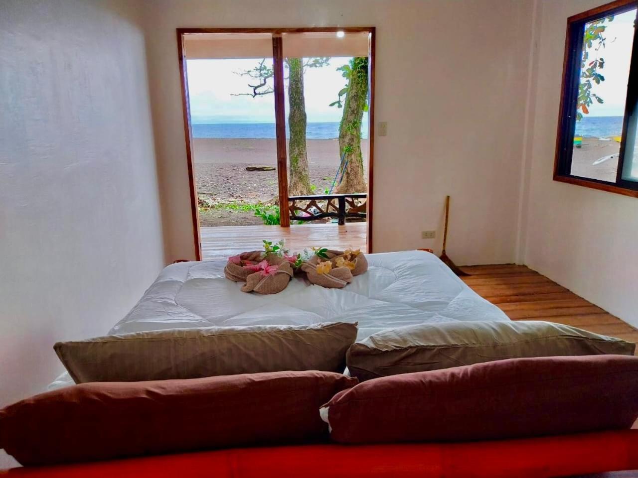 Playa Del Fuego Camiguin Beach Hostel & Resort マンバヤオ エクステリア 写真