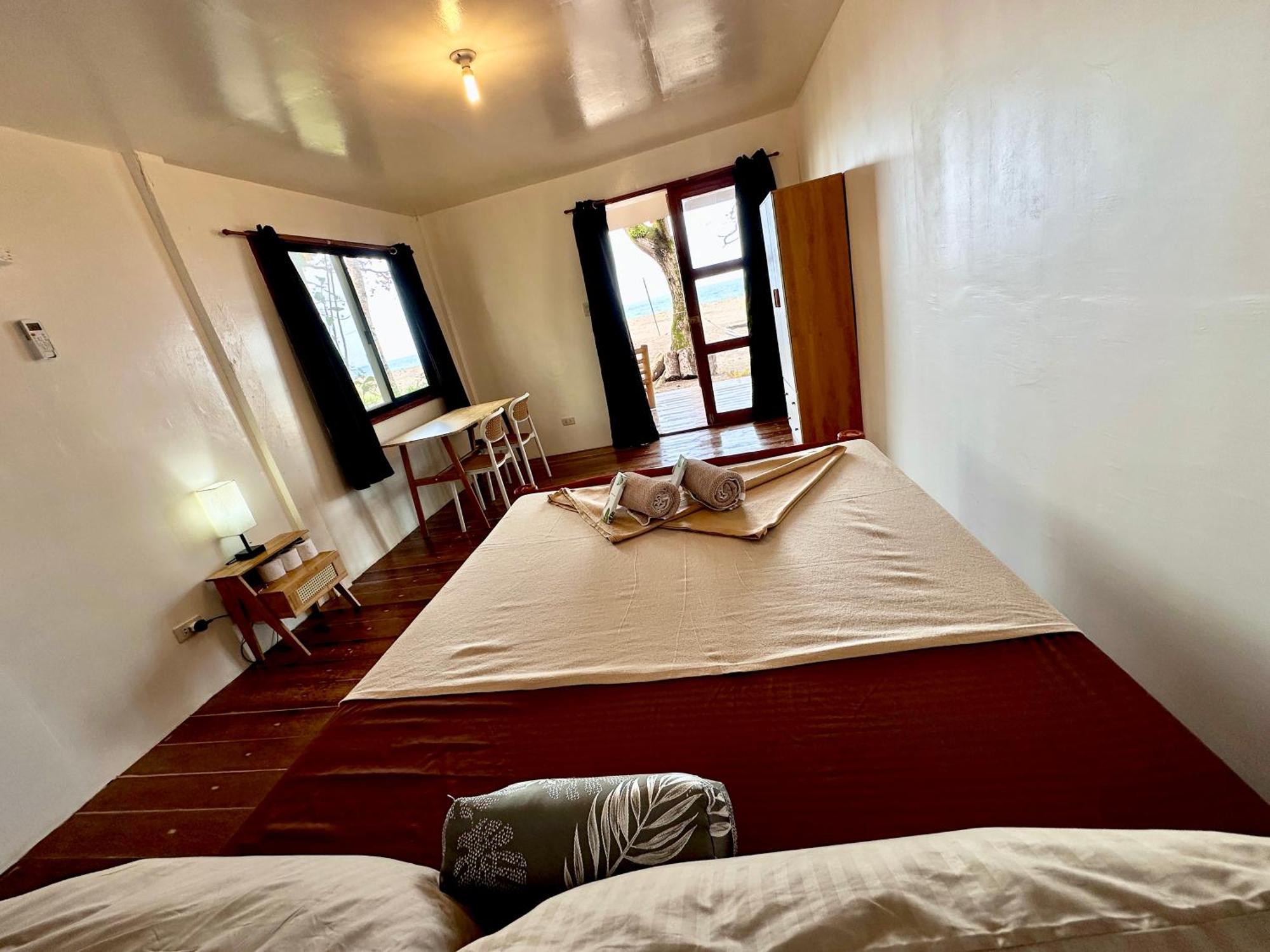 Playa Del Fuego Camiguin Beach Hostel & Resort マンバヤオ エクステリア 写真