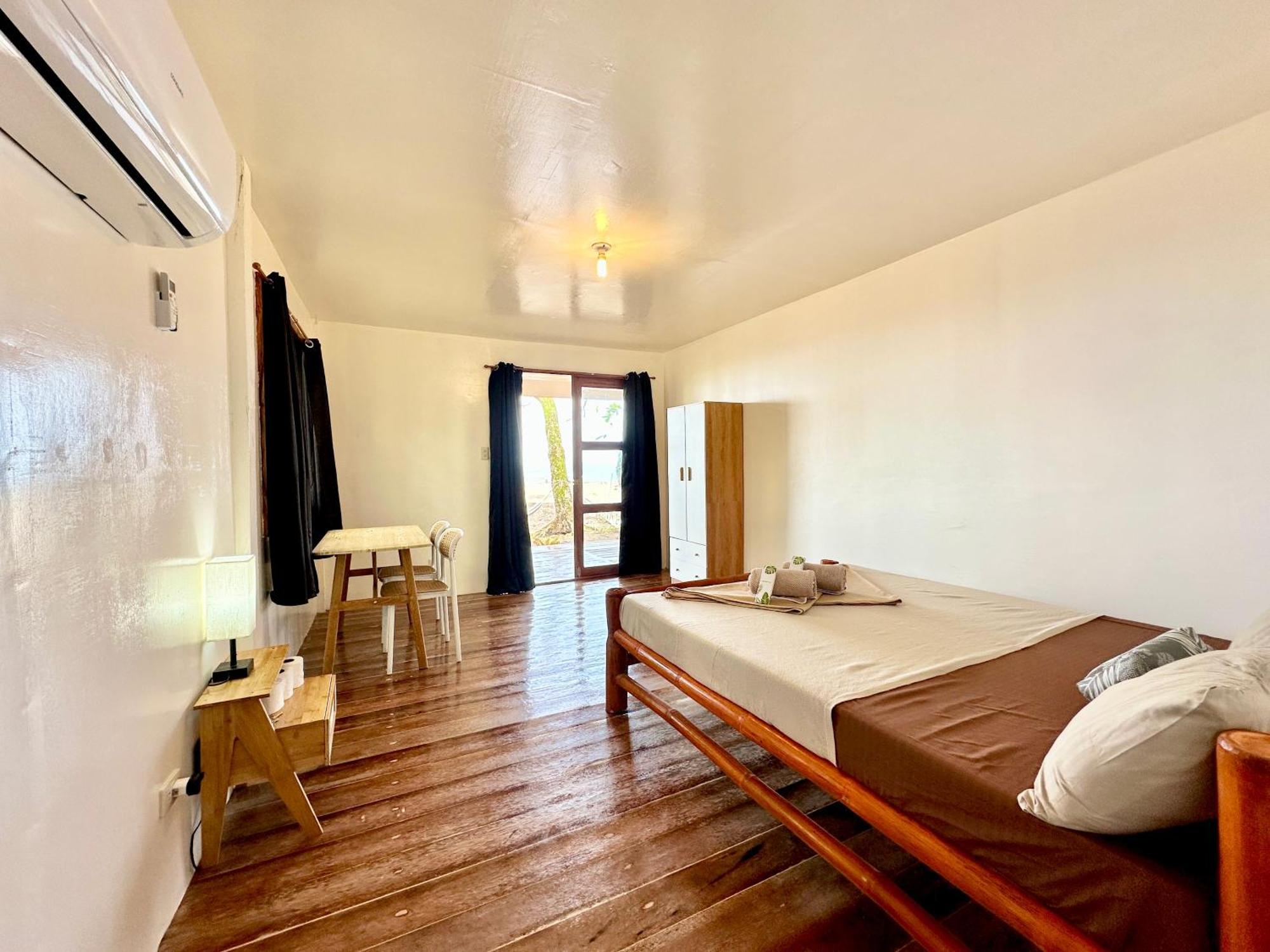 Playa Del Fuego Camiguin Beach Hostel & Resort マンバヤオ エクステリア 写真